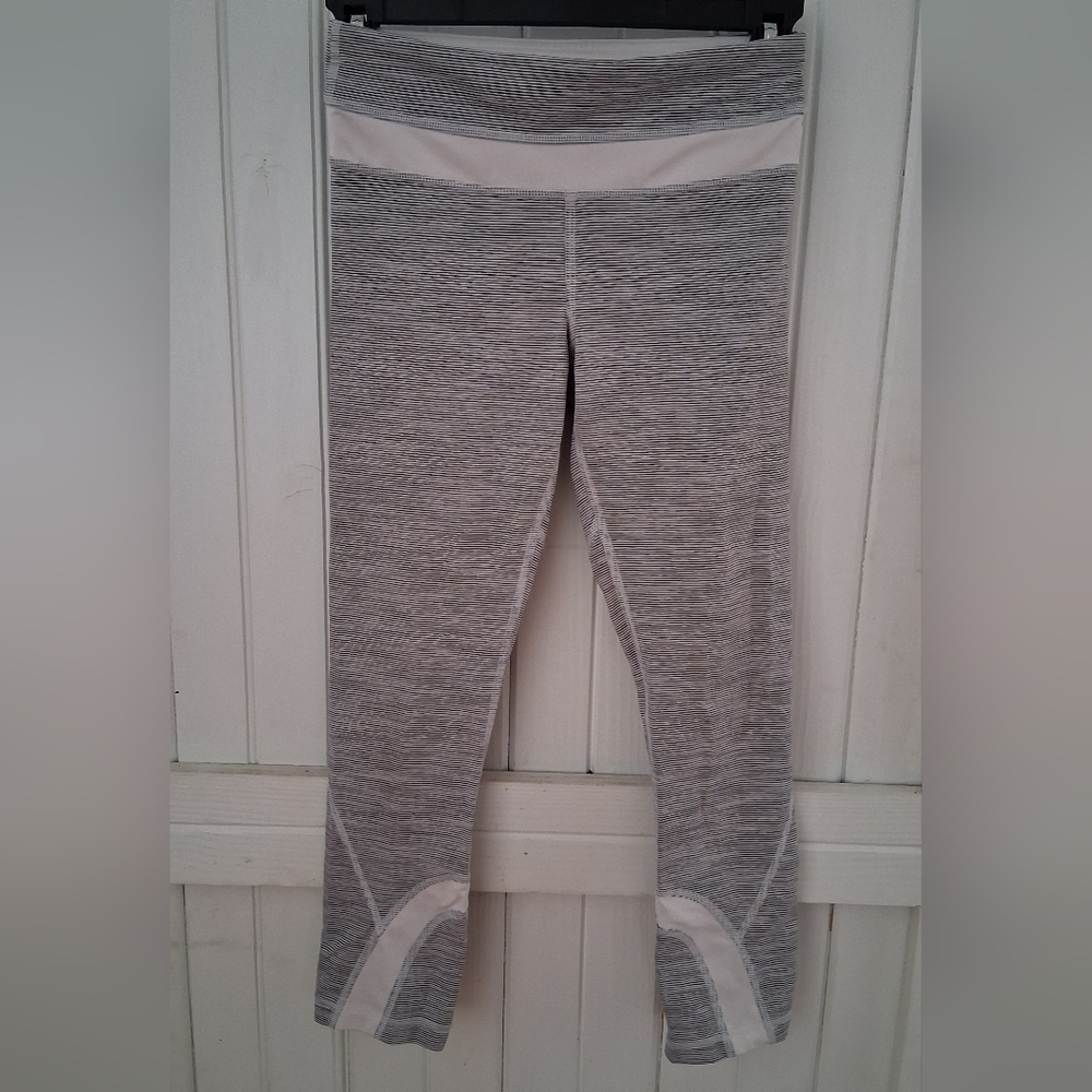 Lululemon Striped Crop Leggings